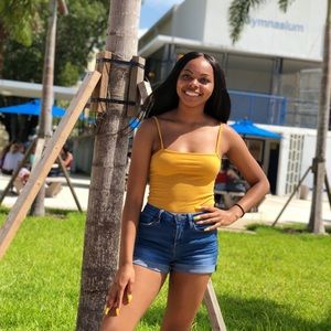 Meet your Posher, Amber